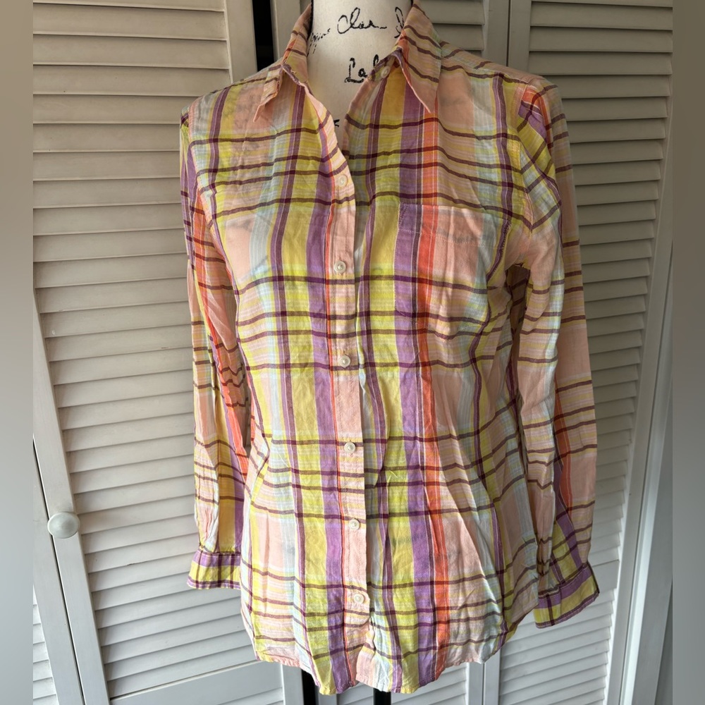 Old Navy Plaid 1 Pocket Button Shirt